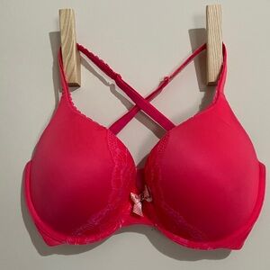 Victoria’s Secret body by Victoria perfect coverage 34DD
